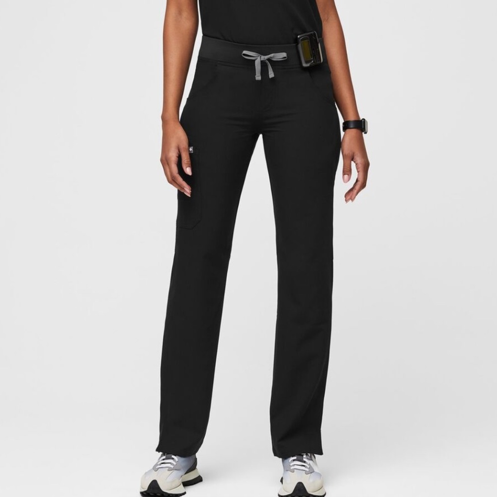 Figs Kade Cargo Scrub Pants - Black - Size Small